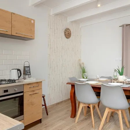 Hébergement de vacances Sloneczna Dom Na Kaszubach Z Sauna I Balia By Renters